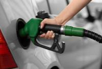 آخرین خبر‌ها از تغییر در سهمیه بندی بنزین/ خانوارها با تعداد کم هم کمتر از ۶۰ لیتر نمی‌گیرند