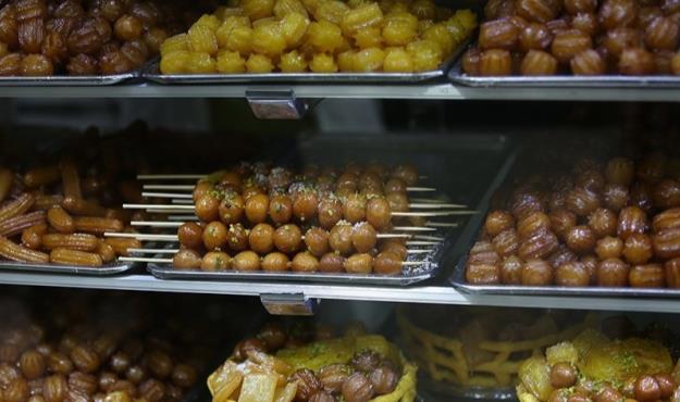  زولبیا و بامیه ماه رمضان کیلویی ۷۰ هزار تومان 
