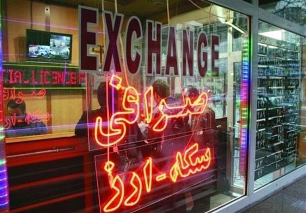 خرید ارز صادرکنندگان به نرخ توافقی مجاز شد
