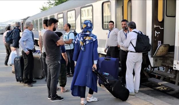 پیش‌فروش اینترنتی بلیت قطار برای سفرهای تابستان شروع شد