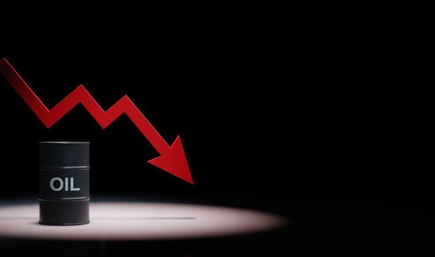  نفت به قیمت پیش از جنگ اوکراین سقوط کرد