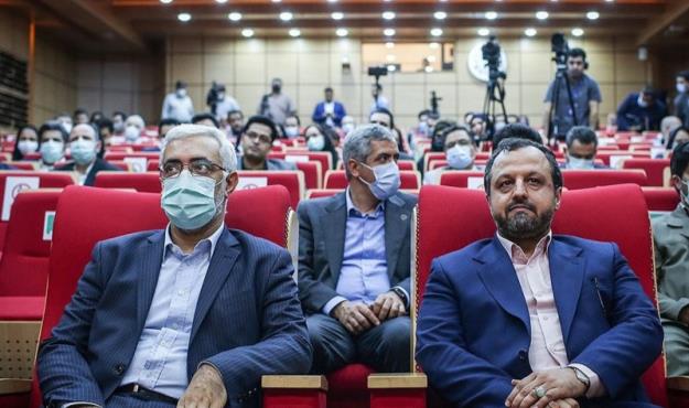  موافقت اولیه وزیر اقتصاد با استعفای عشقی از ریاست بورس 