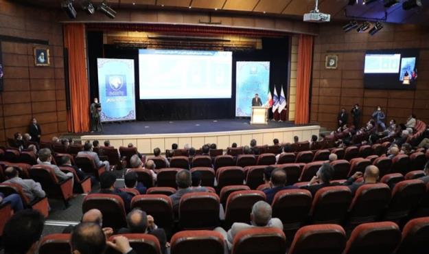  ثبت نام ۱۱ میلیون نفر برای خرید ۲۰ هزار خودرو!