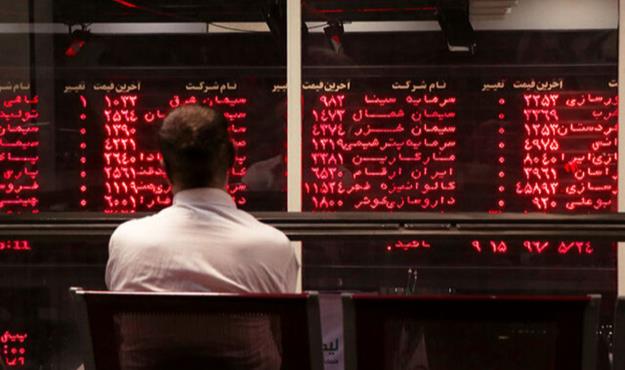  بورس هفته را قرمزپوش به پایان برد