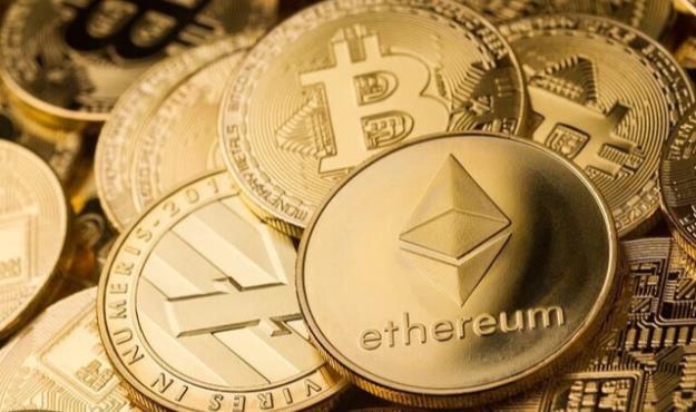  بیت‌کوین تسلیم شد