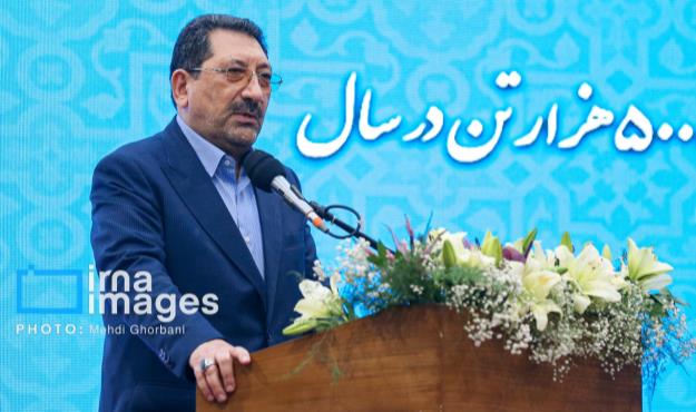 وزیر صمت از بسته جدید سرمایه‌گذاری برای تولید رونمایی کرد