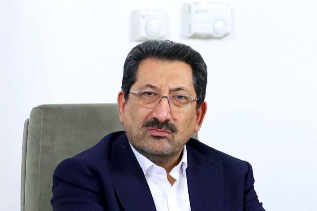 وزیر صمت: سهام خودروسازان واگذار می‌شود