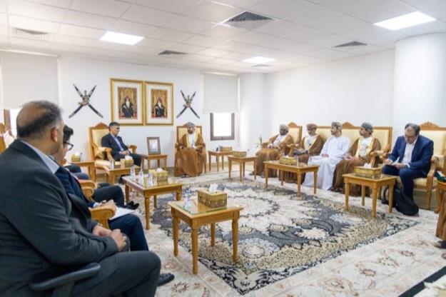 از ایجاد بانک مشترک بین ایران و عمان تا صدور کارت گردشگری